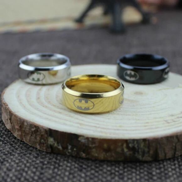 DC COMICS BATMAN SIZE 11 golden ring band - Picture 1 of 5